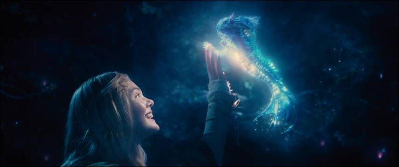 Illustration for article titled Angelina Jolie Is Deliciously Wicked in the Teaser for Maleficent